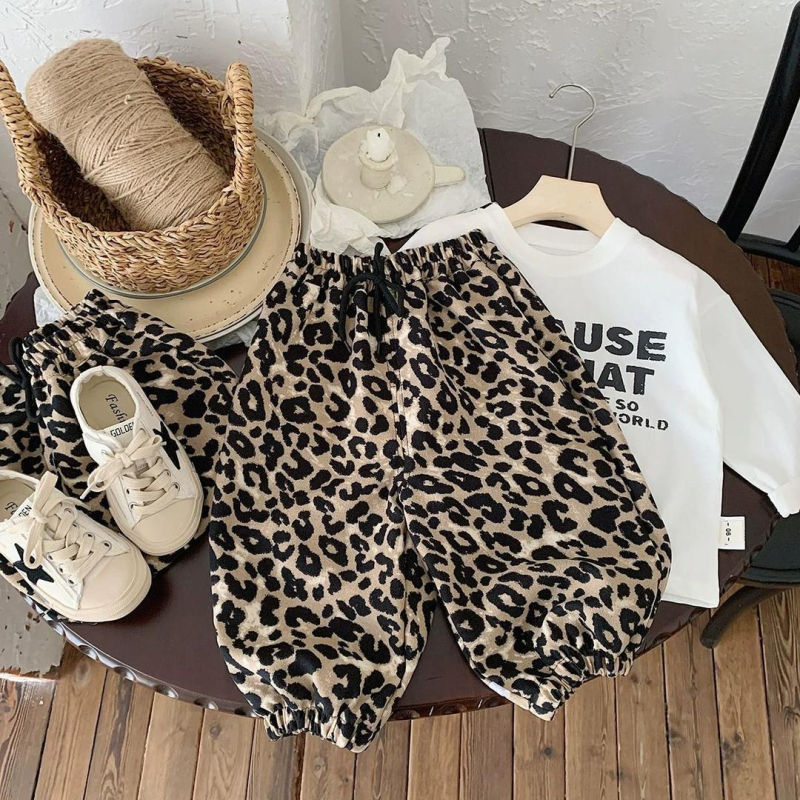 Pantaloni casual pentru copii, imprimeu leopard, stil coreean, material Ice-Silk