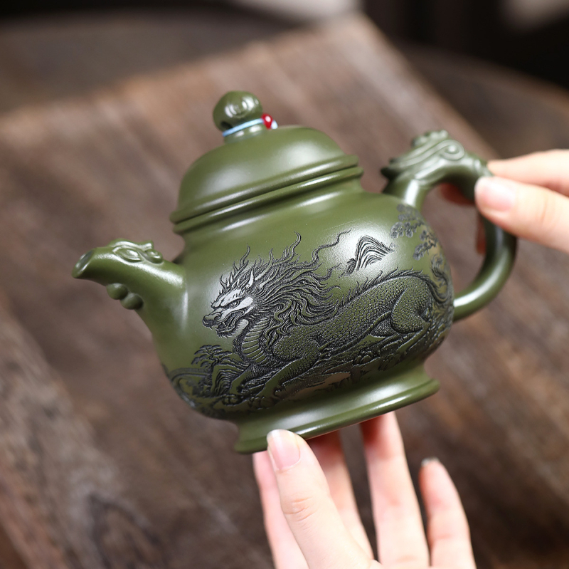 Ceainic Yixing din lut mov purpurie, lucrat manual de un maestru în vârstă, lut verde mineral original, gravură completă cu motiv qilin, set de ceai de înaltă calitate