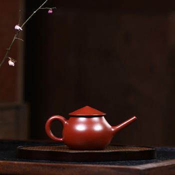 Ceainic Yixing Zisha, pictură manuală, motiv Red Robe, cutie cadou