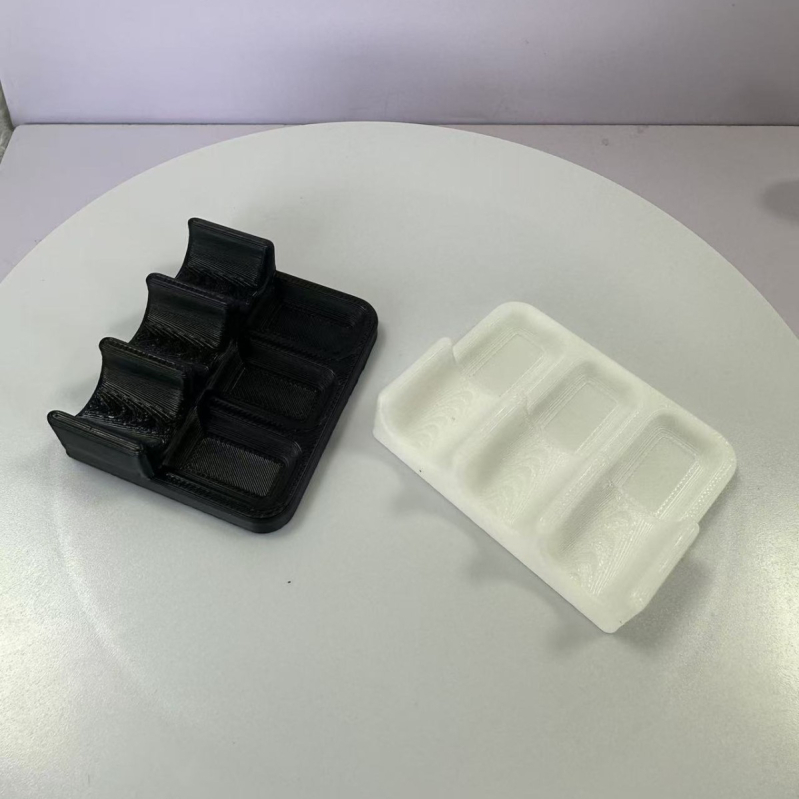 Suport pentru pensule tipărit 3D, portabil și ușor de curățat