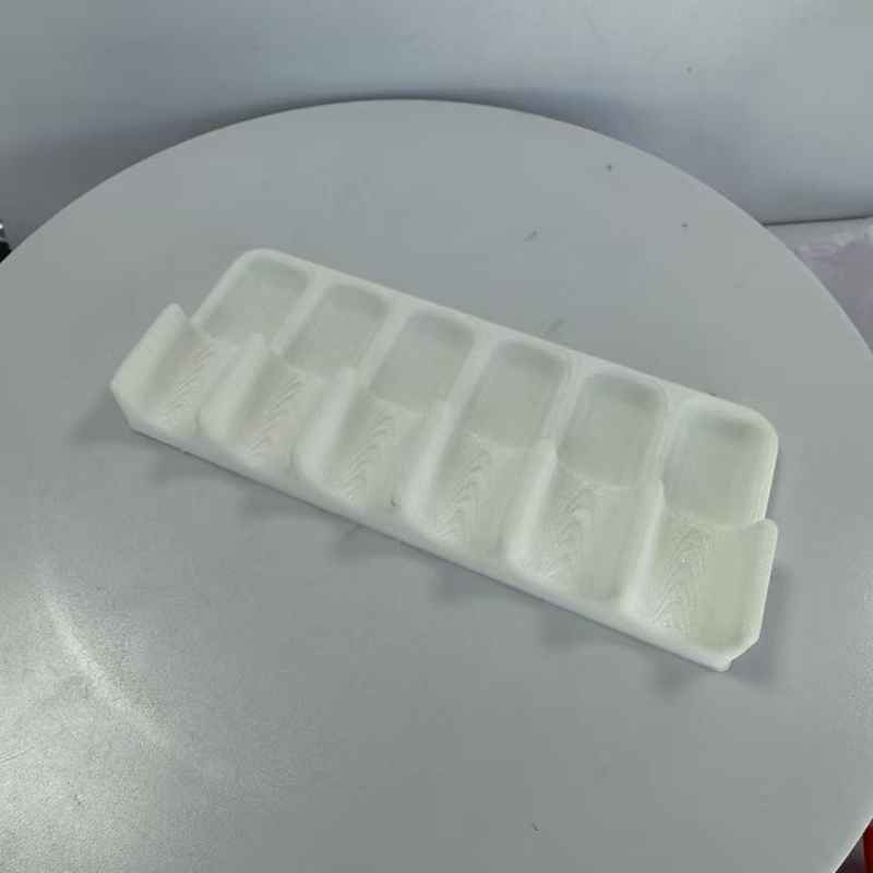 Suport pentru pensule tipărit 3D, portabil și ușor de curățat