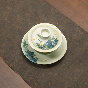 Gaiwan pictat manual, cu motiv mandarin verde, margine floral si glazură verde; ceasca de ceai din ceramică pentru uz casnic