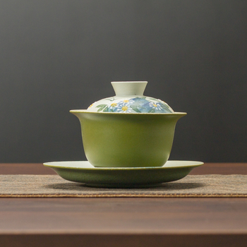 Gaiwan pictat manual, cu motiv mandarin verde, margine floral si glazură verde; ceasca de ceai din ceramică pentru uz casnic