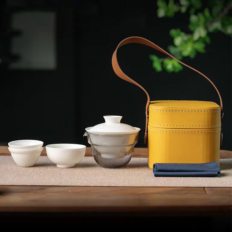 Set Gongfu pentru călătorii cu gaiwan din trei părți - ceramic, o oală și trei cești, portabil
