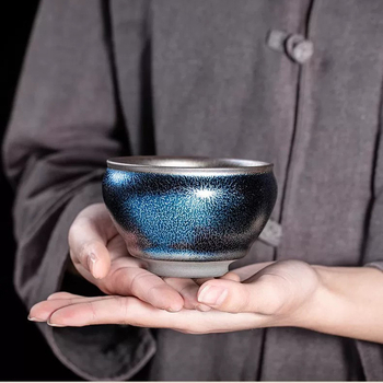 Ceașcă Jianzhan Blue Kirin General — ceramică minimalistă, pentru o singură porție, cadou gata de oferit.
