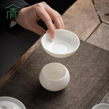 Filtru de ceai din porțelan alb, stil japonez, ceramic pentru ceai Gongfu, filtru unic