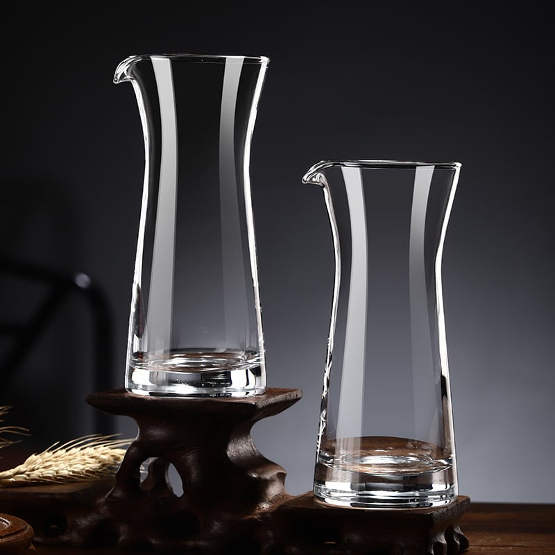 Set din sticlă cu separator pentru băuturi și pahare de vin, cu decantor graduat