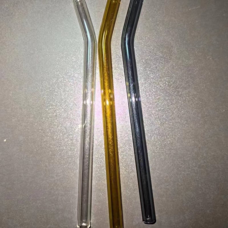 Pipetă de sticlă