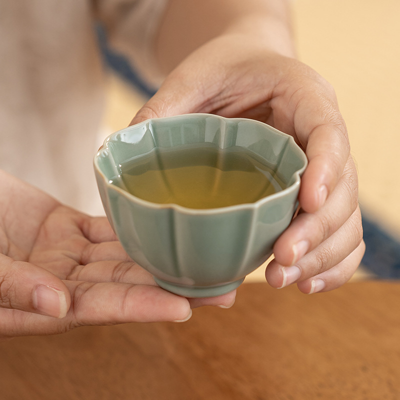 Ceaină din porțelan celadon cu motiv Begonia verde-cupru, pentru uz casnic, parte din setul Kung Fu de ceai, ceașcă de degustare