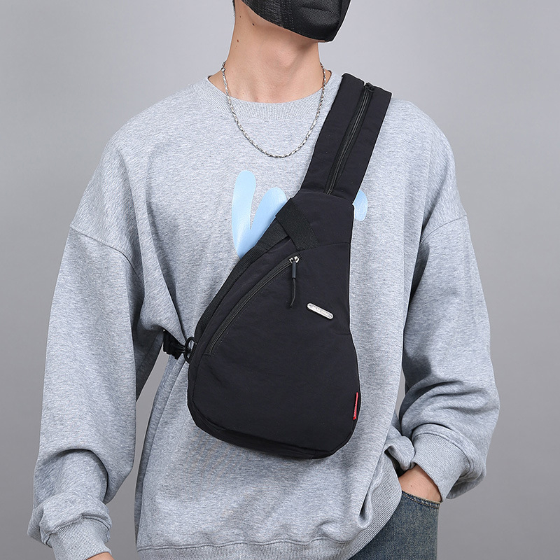 Geantă de piept pentru bărbați, în stil sport, culoare solidă, ușoară, crossbody
