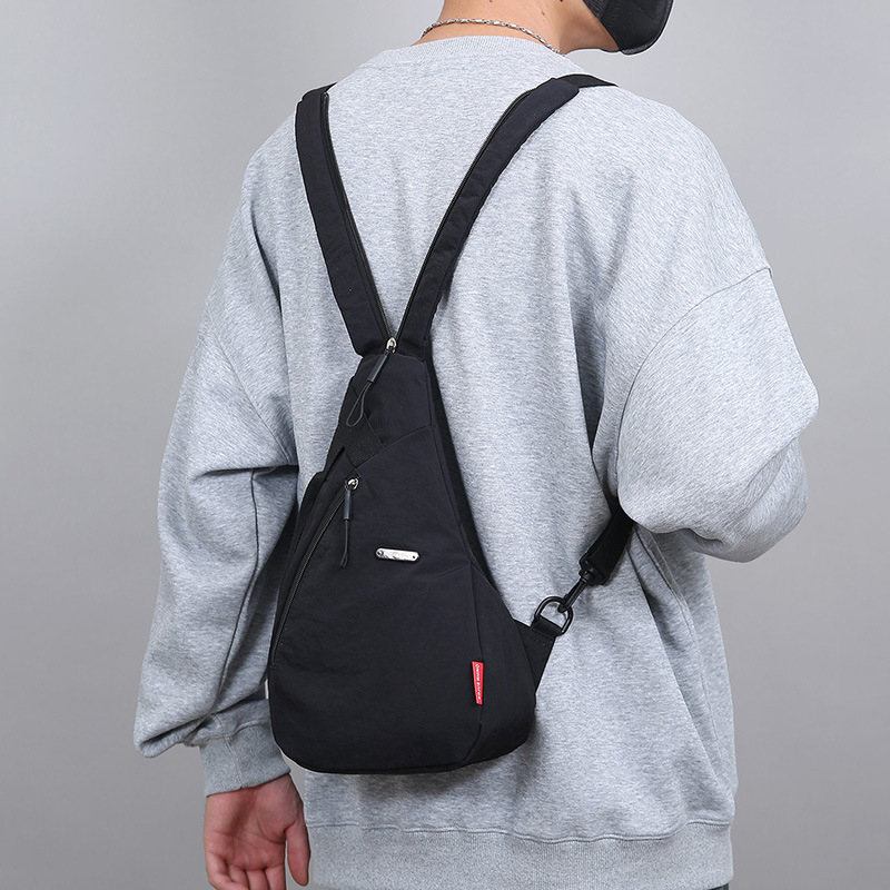 Geantă de piept pentru bărbați, în stil sport, culoare solidă, ușoară, crossbody