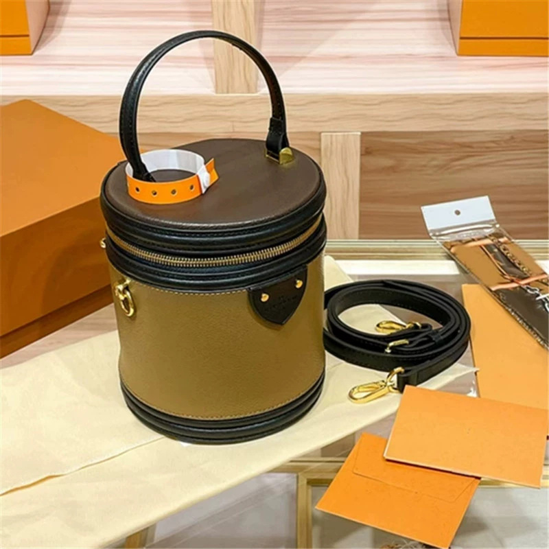 Geantă cilindrică de piele pentru femei, imprimeu floral vintage, primăvara 2025, crossbody cu capac, mică pentru utilizare zilnică