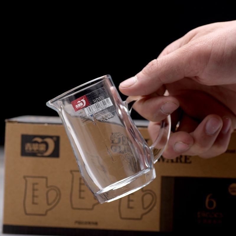 Decantor din sticlă îngroșată pentru lichior cu pahare mici – set pentru casă și restaurant