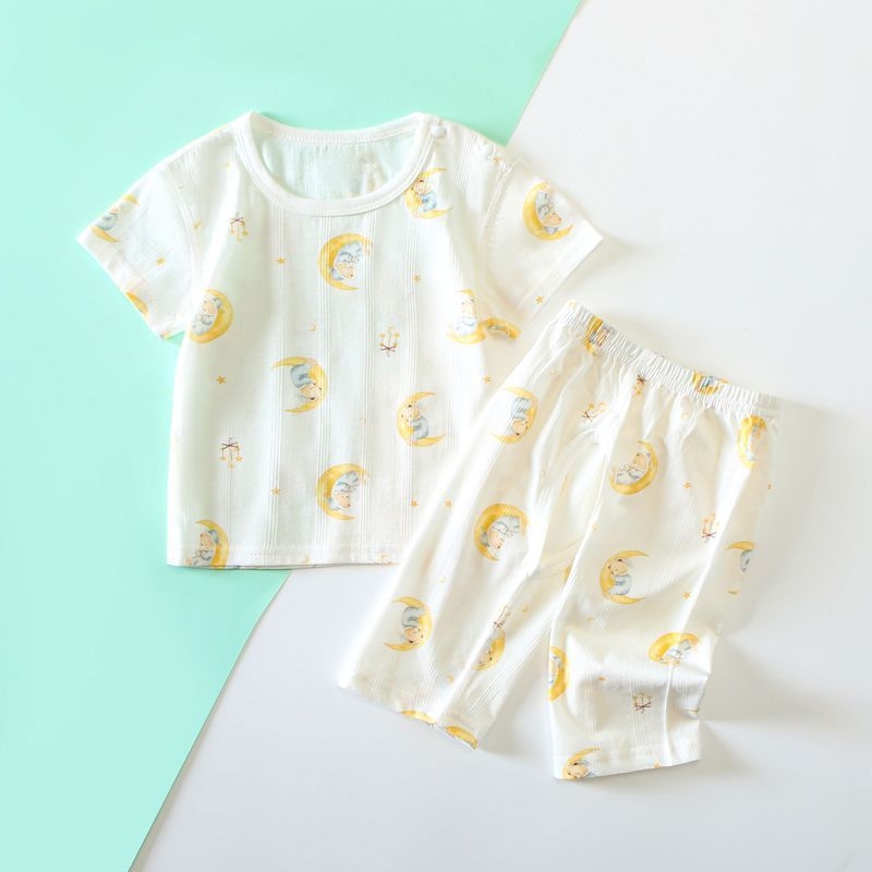 Set de vară din bumbac pentru bebeluși: tricou cu mânecă scurtă și pantaloni până la gleznă, respirabil, unisex, din două piese