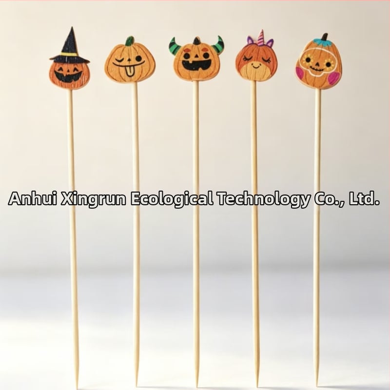 Bambusové špízy na halloweensku tekvicovú párty — ovocné, dezertné a koktailové špízy