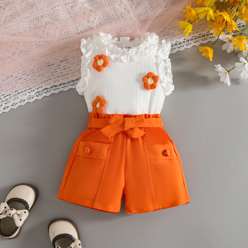 Set de vară pentru fetițe: două piese, top fără mâneci cu floare 3D din tricot și textură în rib, pantaloni scurți