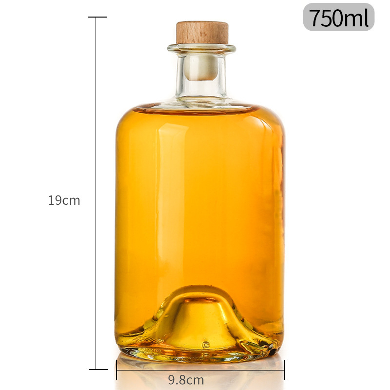 750 ml üveg gyümölcsborhoz és gyümölcsléhez, üres borosüveg dugóval