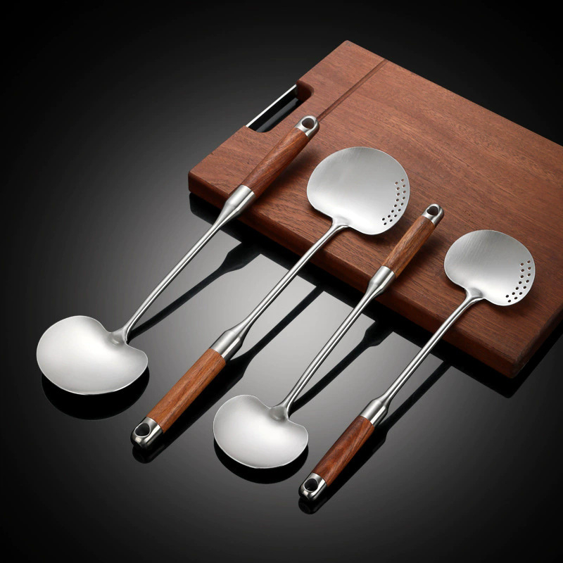 Spatulă de bucătărie cu mâner din lemn și oțel inoxidabil, construcție îngroșată, pentru uz casnic; spatulă pentru ciuperci și prăjire, ustensilă de bucătărie de înaltă calitate