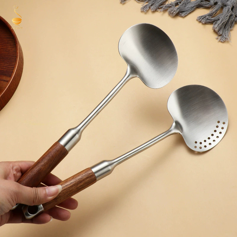 Spatulă de bucătărie cu mâner din lemn și oțel inoxidabil, construcție îngroșată, pentru uz casnic; spatulă pentru ciuperci și prăjire, ustensilă de bucătărie de înaltă calitate