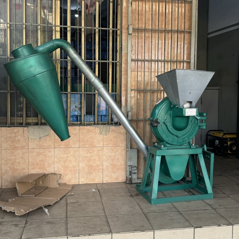 Zdrobitor diesel pentru porumb și cereale, 15 HP, tip gheare dințate