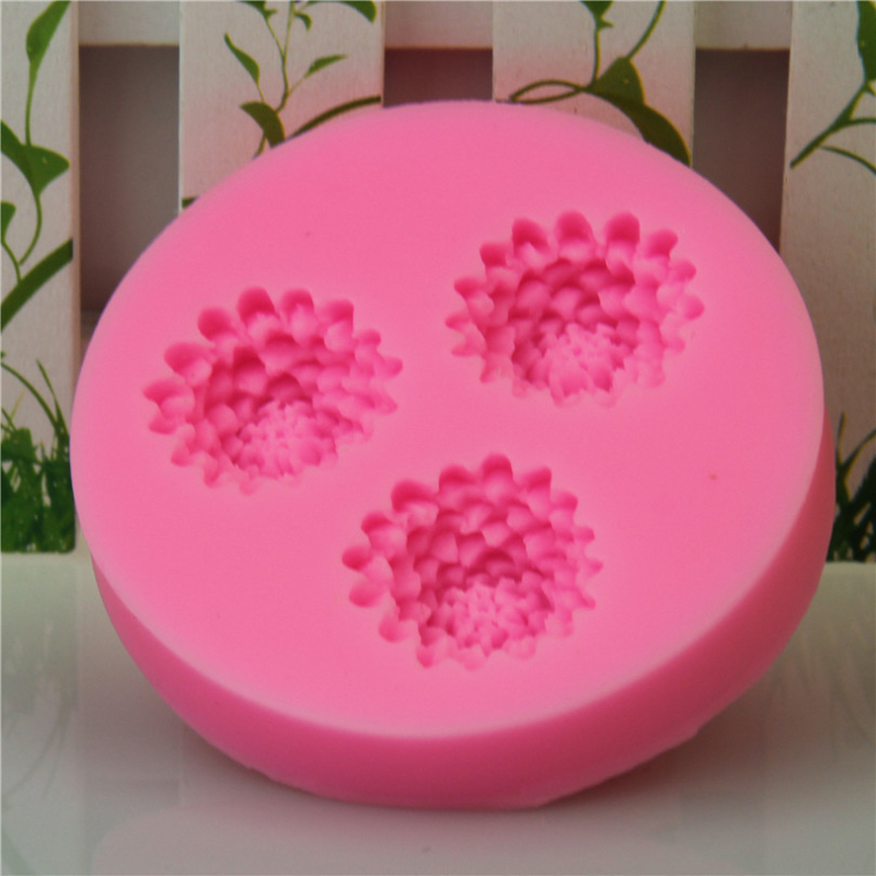 Formă nouă din silicon lichid cu trei flori în formă de con de pin, pentru fondant, decorarea torturilor și ciocolată DIY