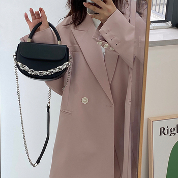 Geantă tip șa cu capac rabatabil, design de nișă, lanț din acrilic cromat, crossbody