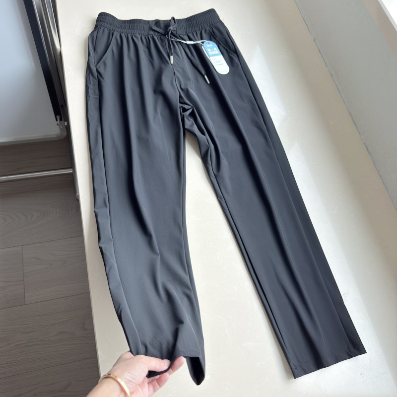 Pantaloni casual de vară pentru bărbați, croială dreaptă, din material subțire și răcoros, talie elastică cu senzație de gheață, stretch în patru direcții, uscare rapidă.