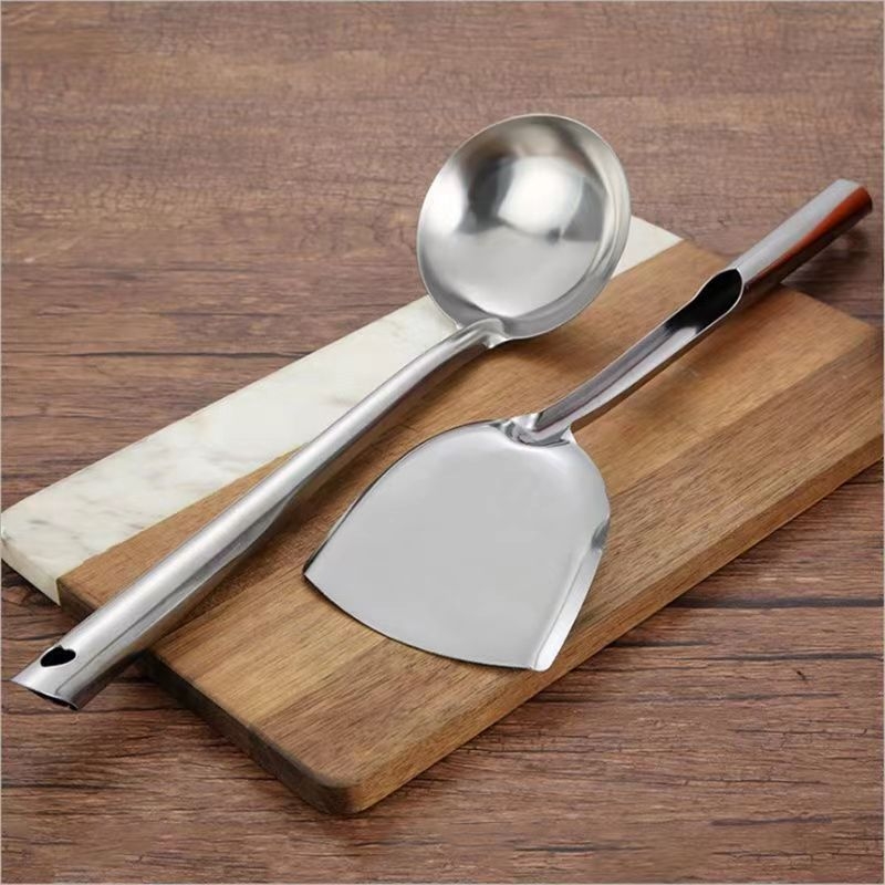 Set de ustensile de bucătărie din oțel inoxidabil: spatulă pentru wok, spatulă de bucătărie, lingură pentru orez, lingură de supă și lingură de bucătărie