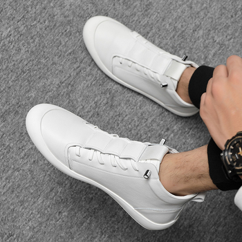 Pantofi sport pentru bărbați din piele, de toamnă, în stil coreean, casual, albi, model Z86-C