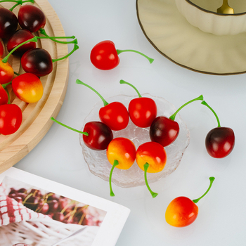 Cireșe artificiale din plastic pentru decor, recuzită fotografică și proiecte DIY