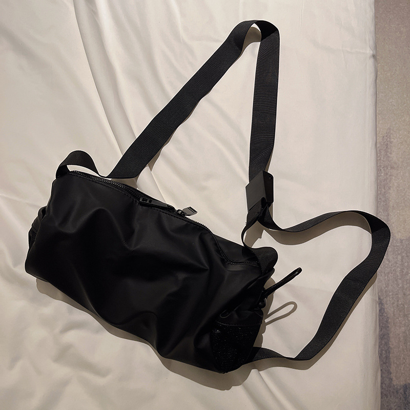 Geantă crossbody cilindrică casual, model 2026 pentru vară, geantă mare de umăr, stil urban simplu