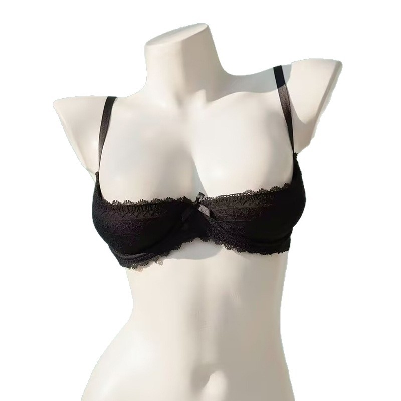 Sutien din dantelă cu push-up, cupe cu arc, bretele subțiri, pentru un bust mic care pare mai mare.