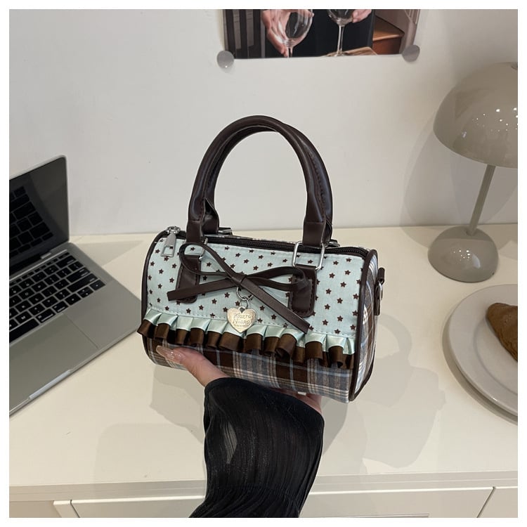 Geantă Boston în nuanțe mentă și negru, funda din dantelă și patchwork, purtare în mână sau pe umăr, imprimeu cu buline