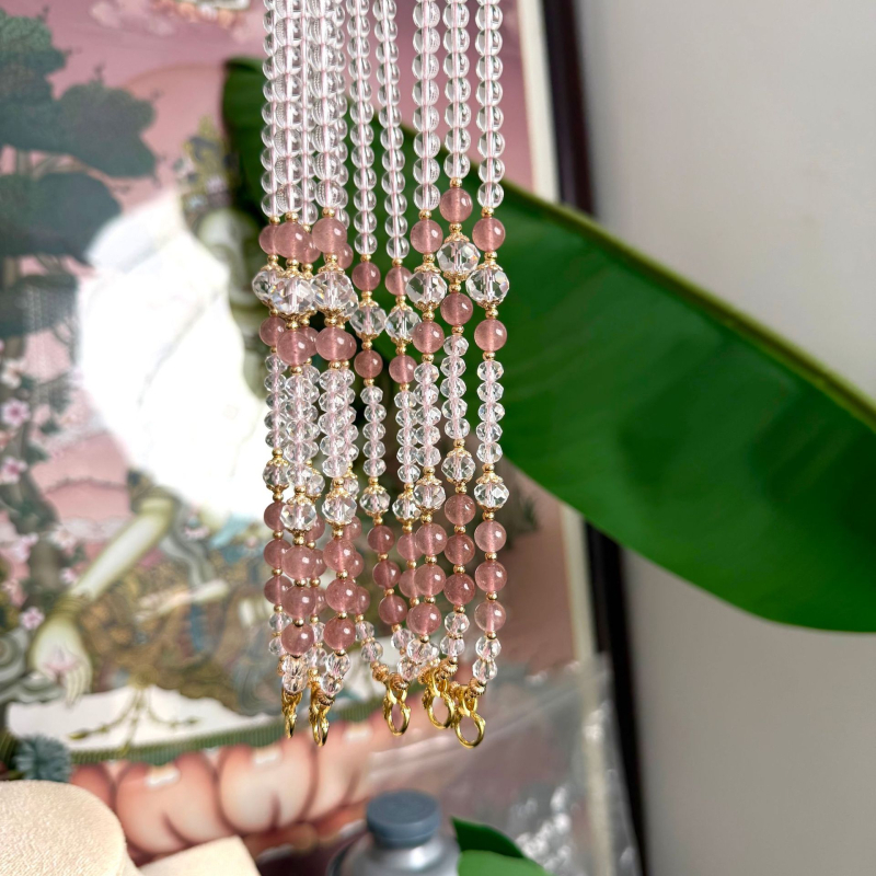 Colier cu cuarț căpșună și închidere universală, design versatil cu pandant Thangka cu vulpe cu nouă cozi și amulet budist thailandez, lanț cu mărgele de 6 mm