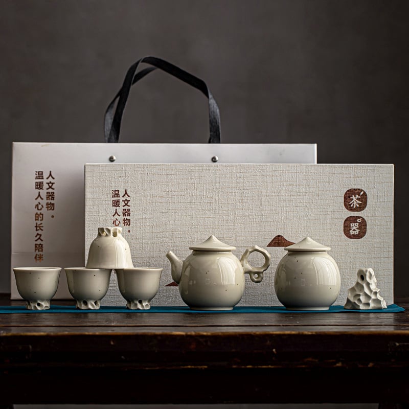 Set de ceai Kung Fu din ceramică bej prăfuit, cu cești, ceainic și borcan pentru ceai, cutie cadou
