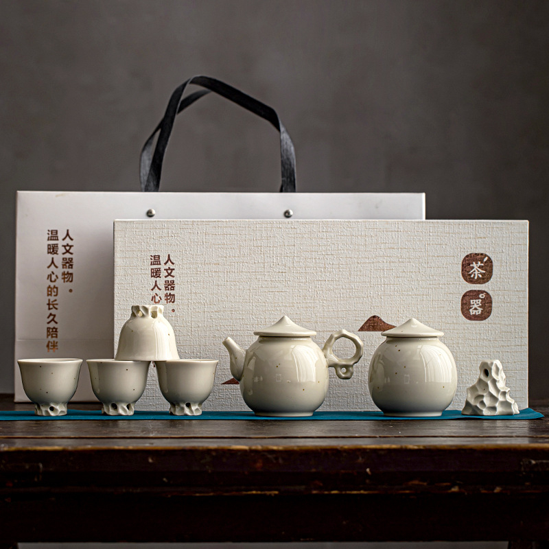 Set de ceai Kung Fu din ceramică bej prăfuit, cu cești, ceainic și borcan pentru ceai, cutie cadou
