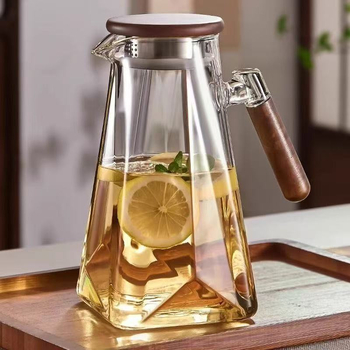 Set de carafă din sticlă pentru apă rece, rezistent la temperaturi înalte, mare capacitate pentru uz casnic; include cană pentru apă rece, ceainic pentru infuzie și recipient pentru ceai de fructe.