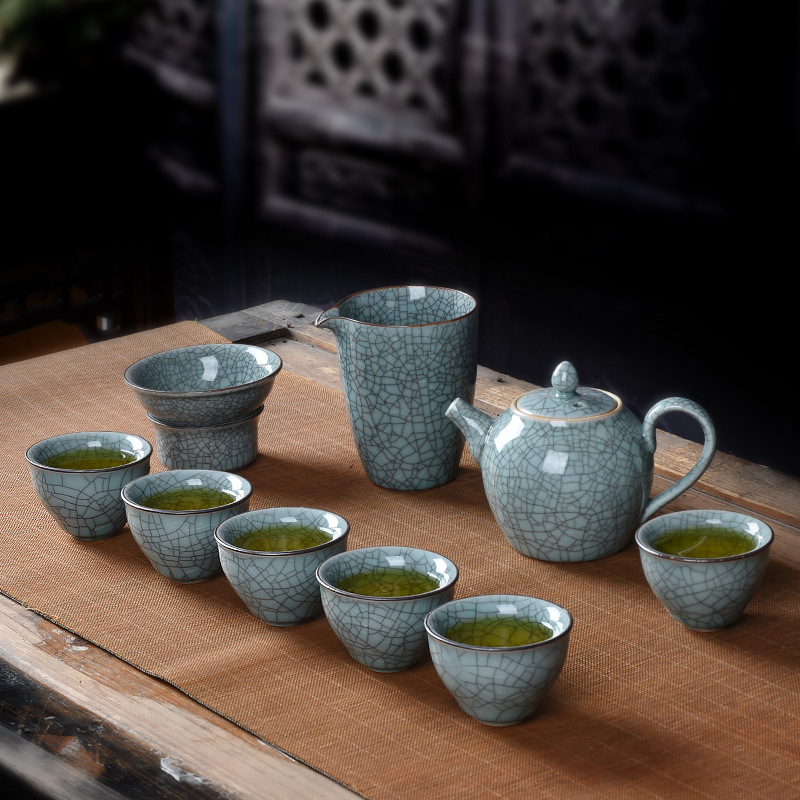 Ceainic ceramic Ge Ware cu glazură crackle și mâner lateral, set de ceai Kung Fu într-o cutie cadou din lemn, personalizare logo disponibil, stil luxos ușor