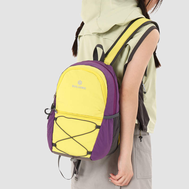 Rucsac din nylon, ușor, cu design color-block, pentru drumeții, călătorii, ciclism și activități în aer liber