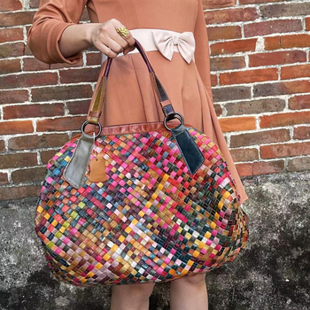 Geantă de damă din piele naturală, țesută manual, patchwork colorat, pentru umăr