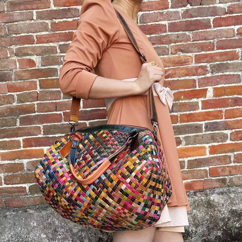 Geantă de damă din piele naturală, țesută manual, patchwork colorat, pentru umăr