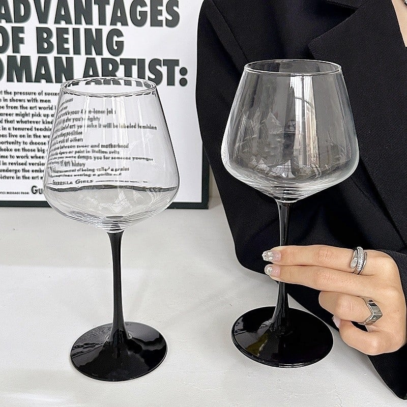 Pahar de vin roșu în stil european, din cristal, goblet înalt cu papion negru, vin Burgundy