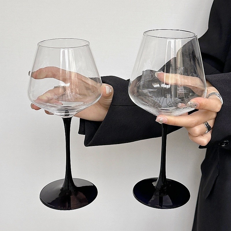 Pahar de vin roșu în stil european, din cristal, goblet înalt cu papion negru, vin Burgundy
