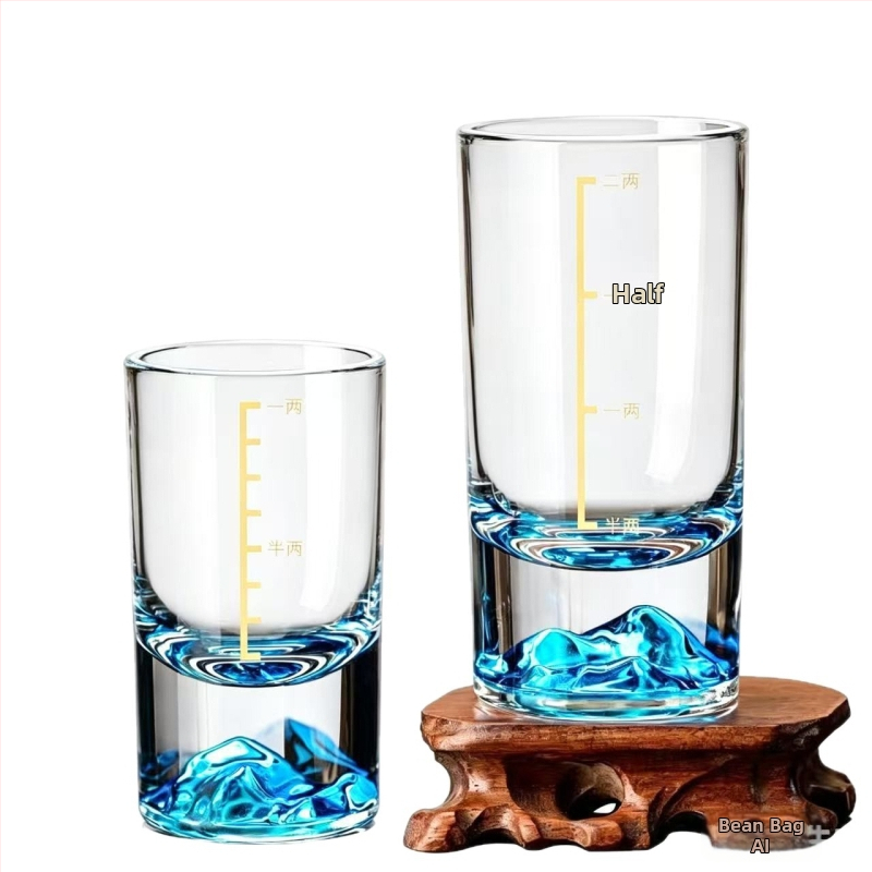 Elegantný, ľahký a luxusný pohár baijiu s nalievačom, sada krištáľového riadu, poháre na víno Blue Mountain 1-2 liang, sada na víno v čínskom štýle
