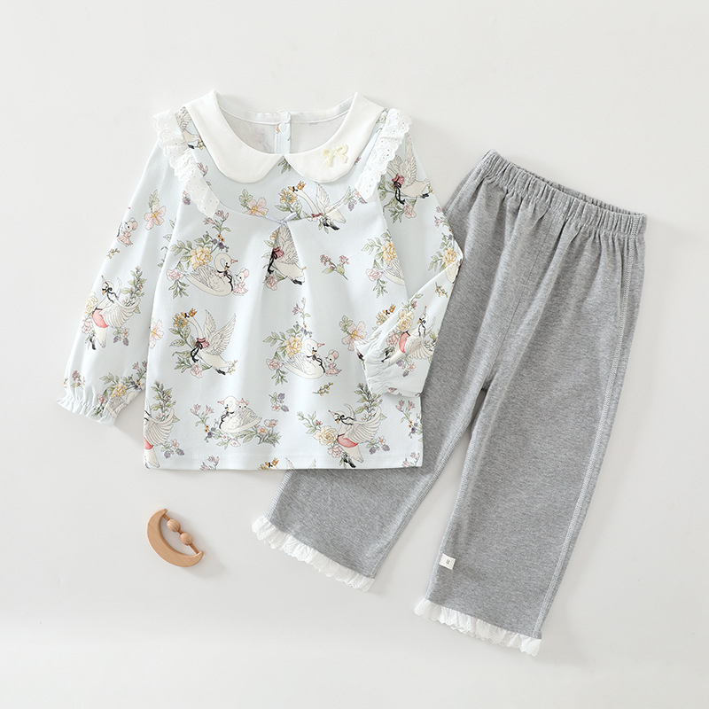 Set de pijama din bumbac 100% pentru fetițe, două piese, mâneci lungi
