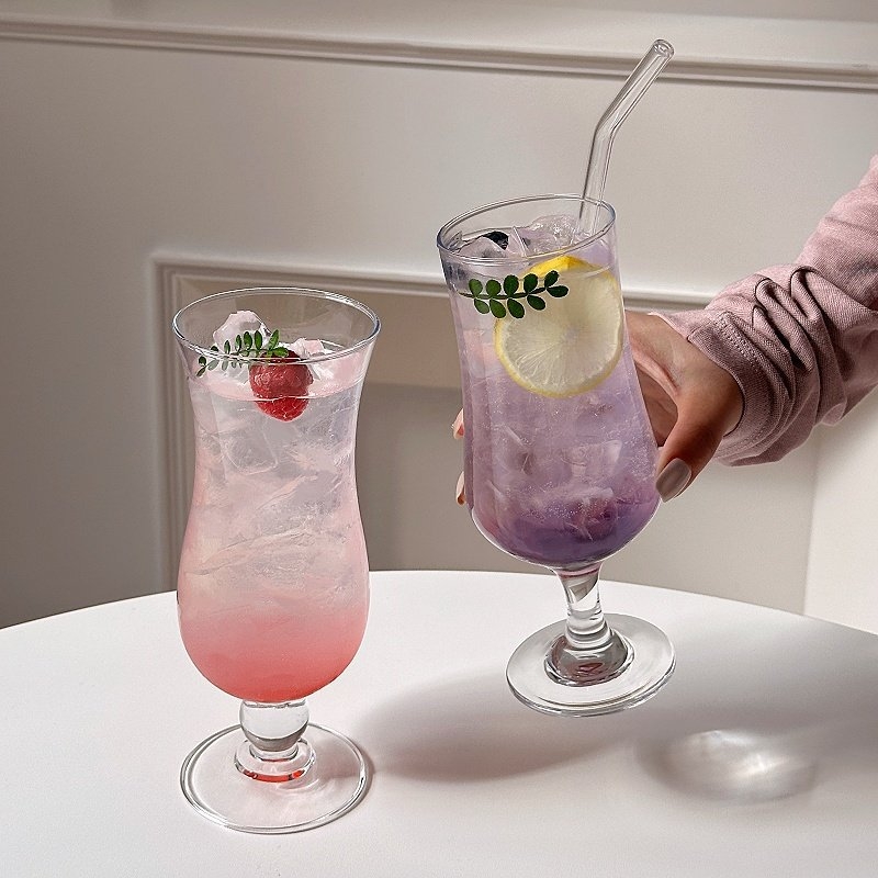 Pahar de sticlă pentru sucuri și cocktailuri, formă rotundă, stil modern minimalist, fără mâner și capac, culoare solidă