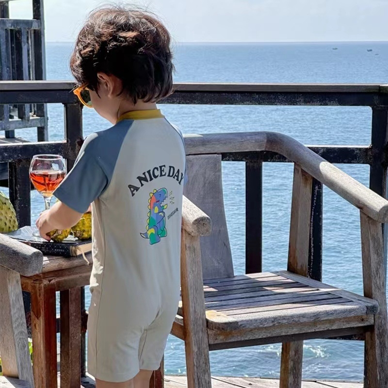 2025 Costum de baie unisex pentru copii, dintr-o piesă, imprimeu cu desene animate, mâneci scurte, croială boxer