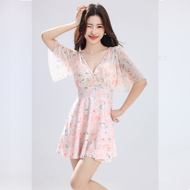 Costum de baie întreg pentru femei, stil zână, floral, cu cupe întărite și push-up, croială modestă, pentru plajă și spa.