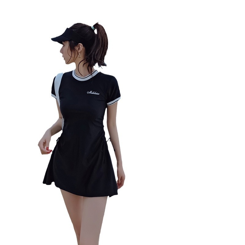 Costum de baie feminin două părți cu fustă, stil conservator, siluetă subțire, design sportiv inspirat din Coreea, nou în 2025