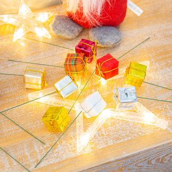 Stea de vârf din plastic pentru brad – ornament artificial de Crăciun pentru decor festiv